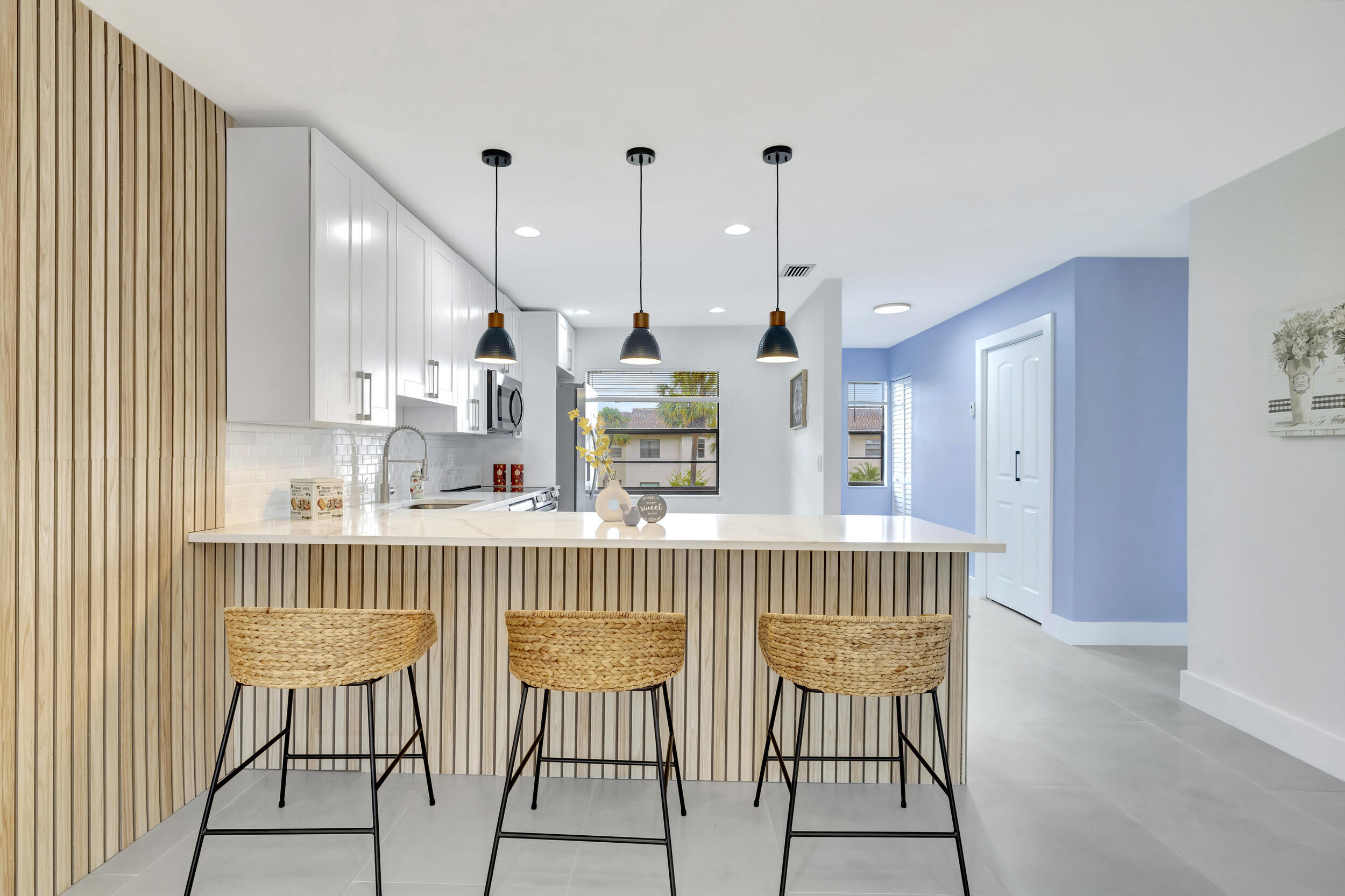7898 Eastlake Drive # 7d — Photo 2