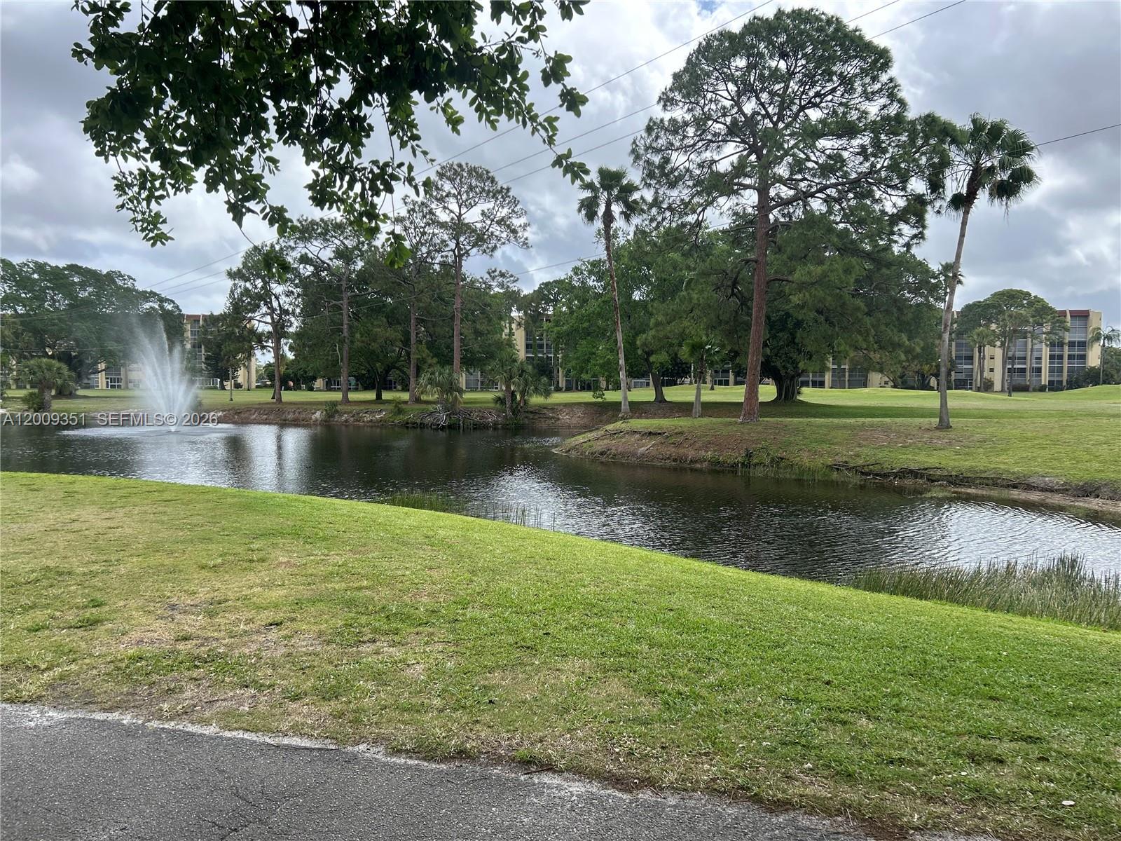 3597 Birdie Dr # 308, Green Acres FL 33460