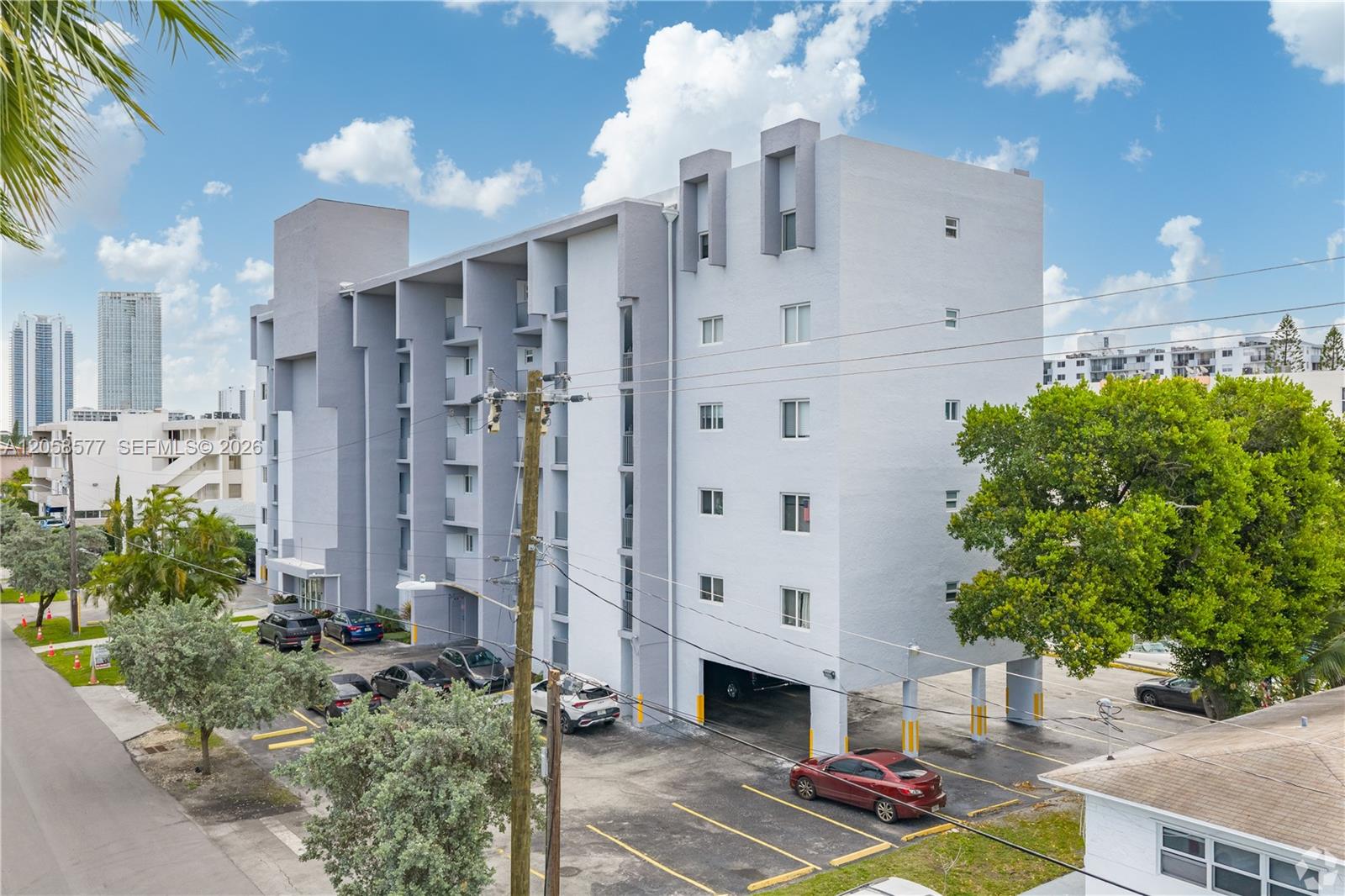 3626 NE 168th St # 504, North Miami Beach FL 33160