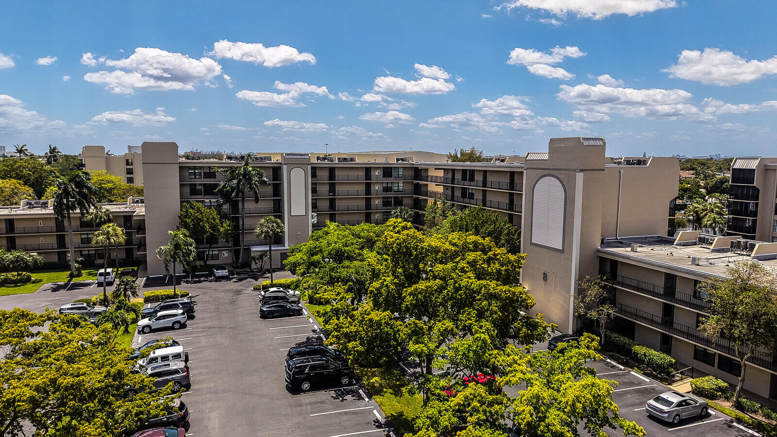 8 Royal Palm Way # 401, Boca Raton FL 33432