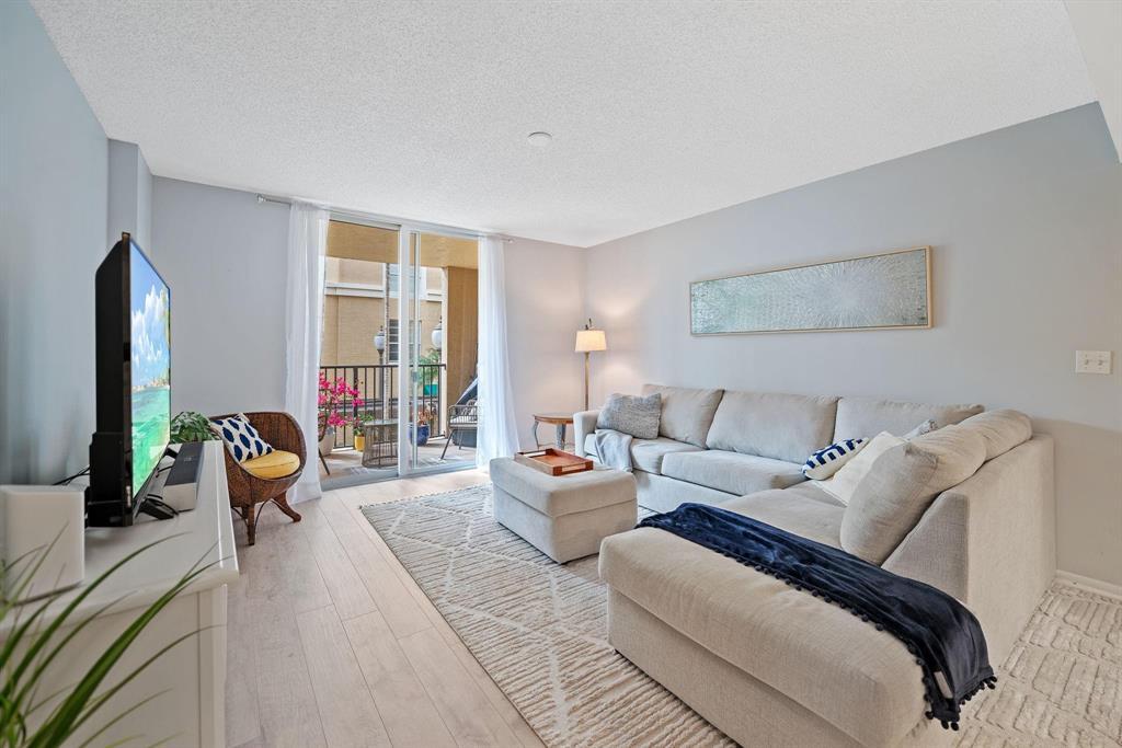 520 SE 5TH Avenue # 2202 — Photo 2