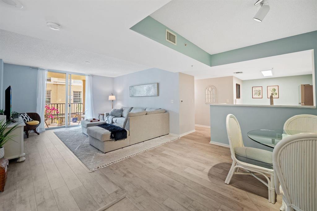 520 SE 5TH Avenue # 2202 — Photo 4