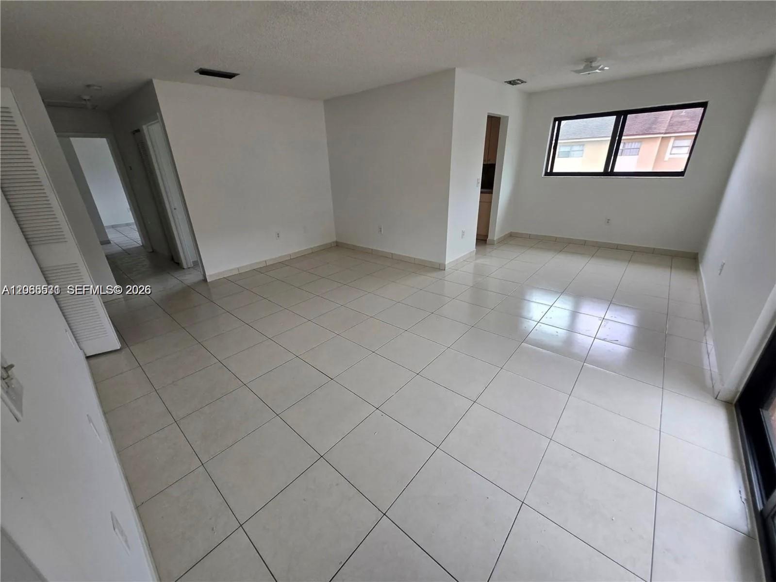 15407 SW 80th St # 6 — Photo 5