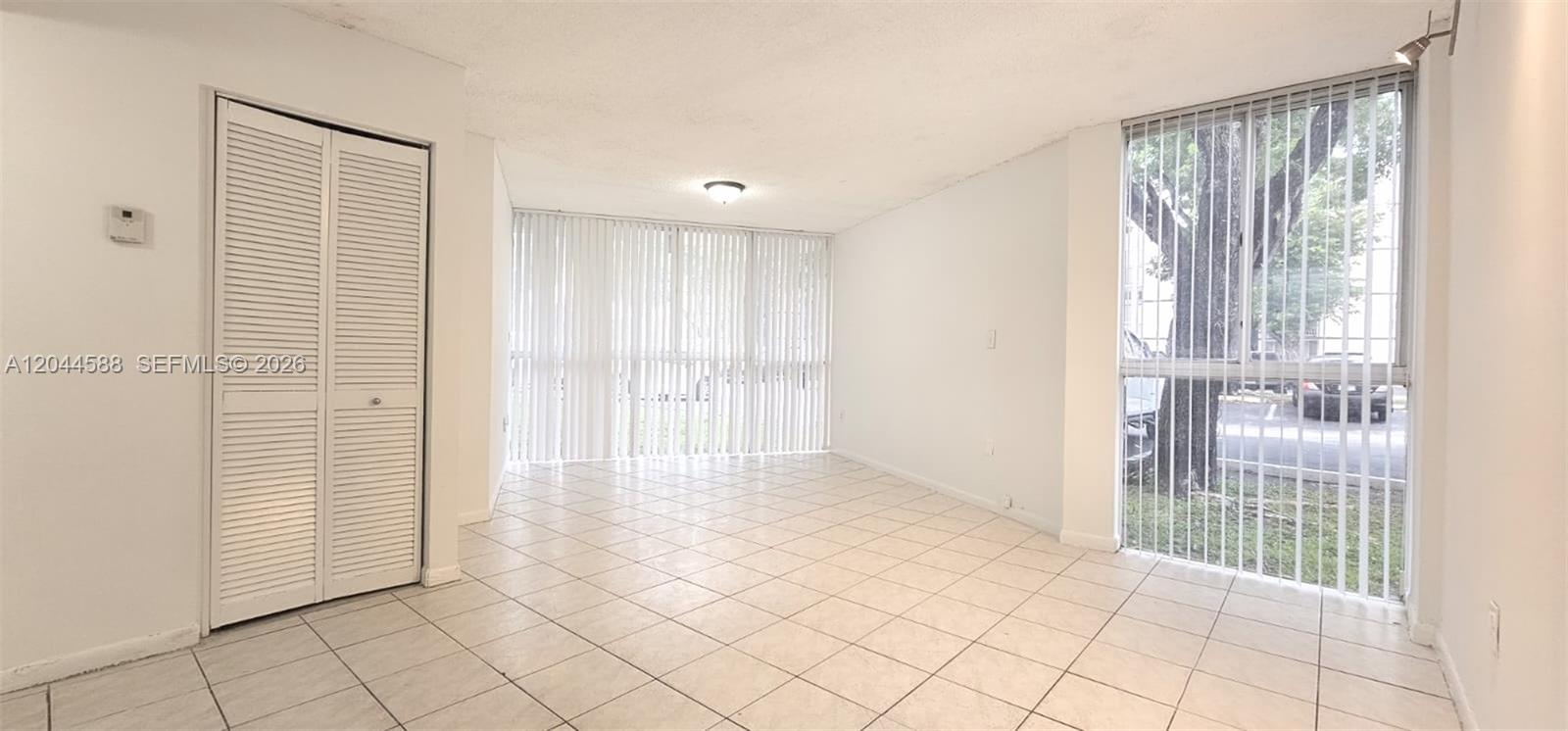 7035 NW 186th St # D110, Hialeah FL 33015