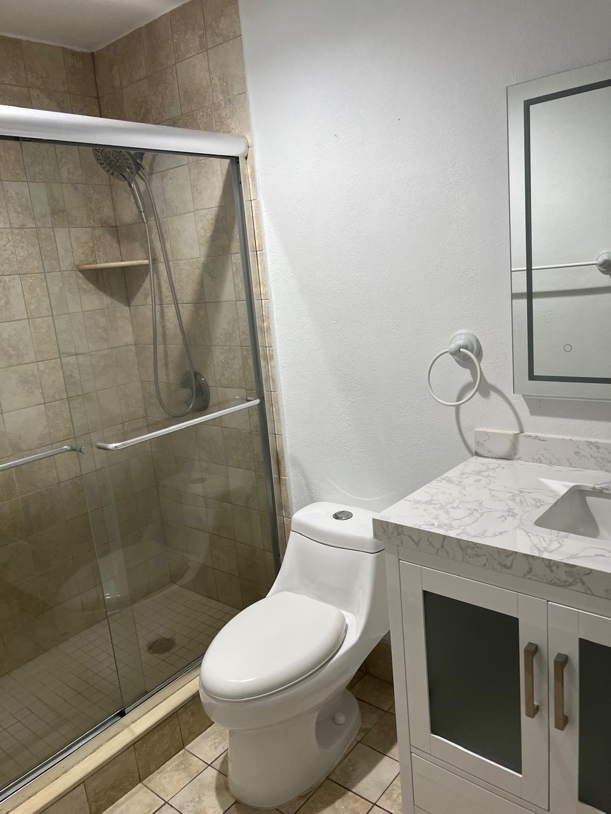 9301 SW 92ND Avenue # 409B — Photo 3