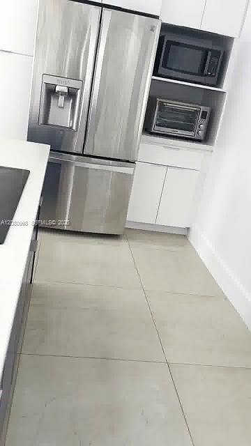 638 SW 5th Ave # B — Photo 4