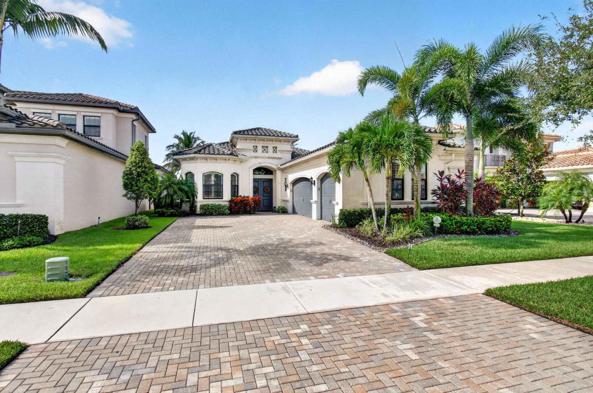 9788 Bozzano Drive — Photo 2