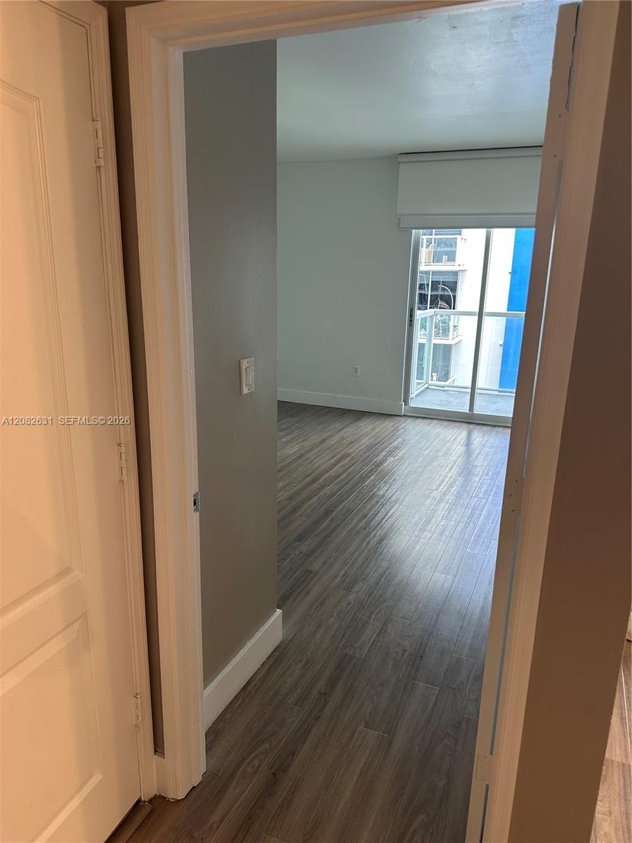 5091 NW 7th St # 811, Miami FL 33126