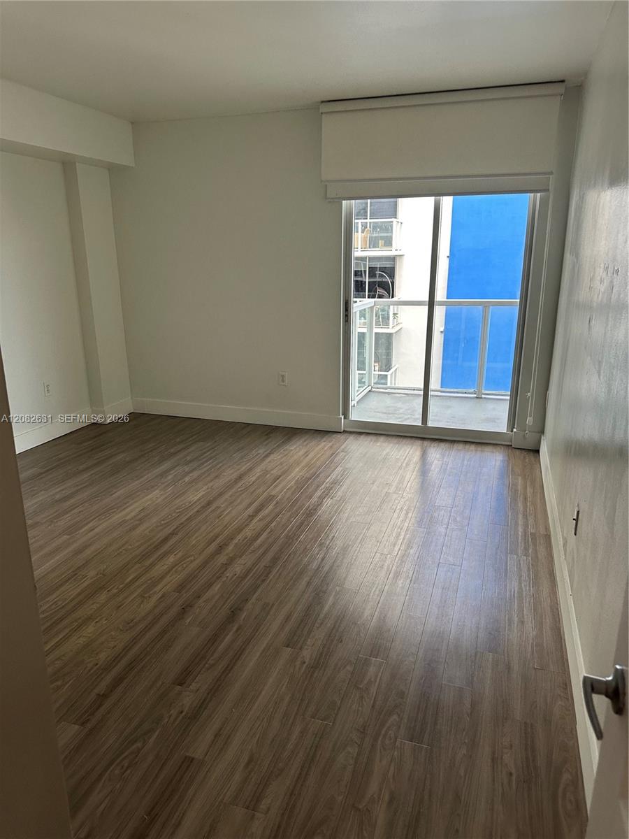 5091 NW 7th St # 811 — Photo 5