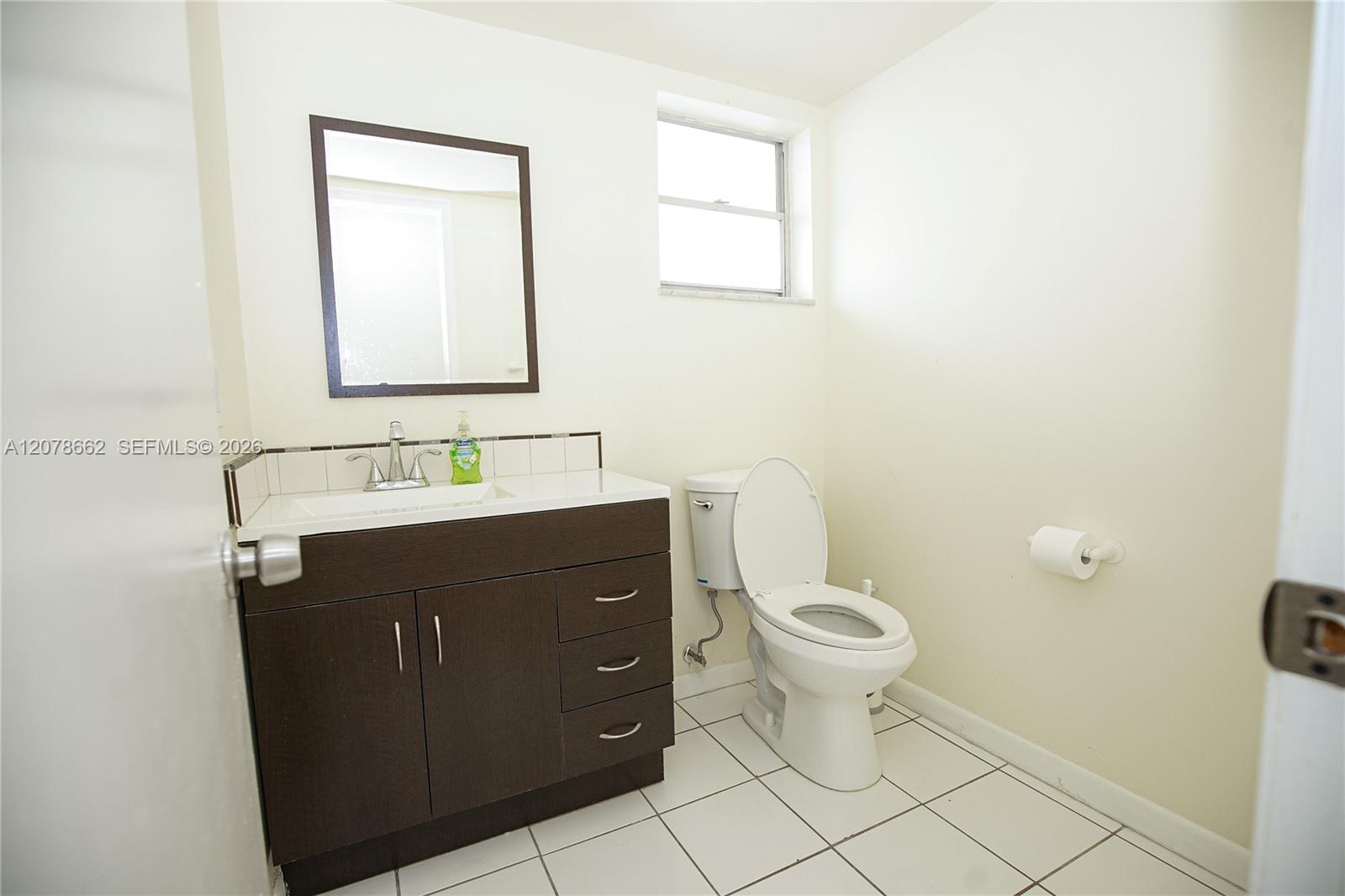 232 NE 12th Ave # 103 — Photo 2