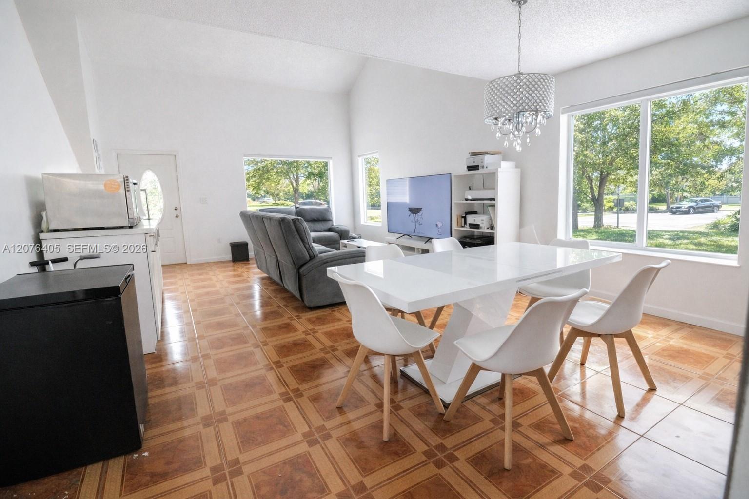 14615 SW 142nd Place Cir — Photo 4