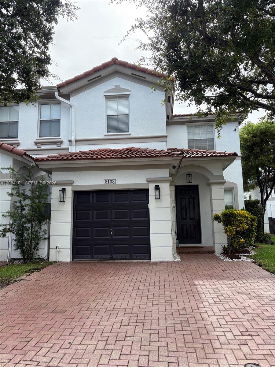 8108 NW 108th Ct, Doral FL 33178