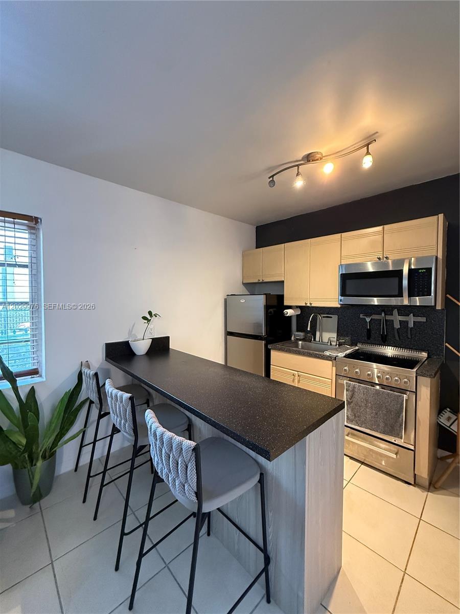 601 Michigan Ave # 3, Miami Beach FL 33139