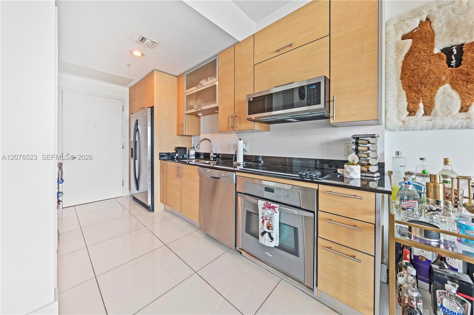 60 SW 13th St # 2403 — Photo 3