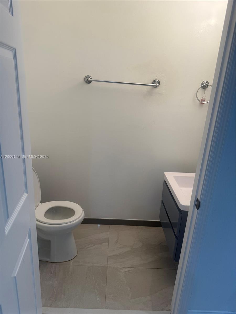8960 SW 18th St # 1108 — Photo 3
