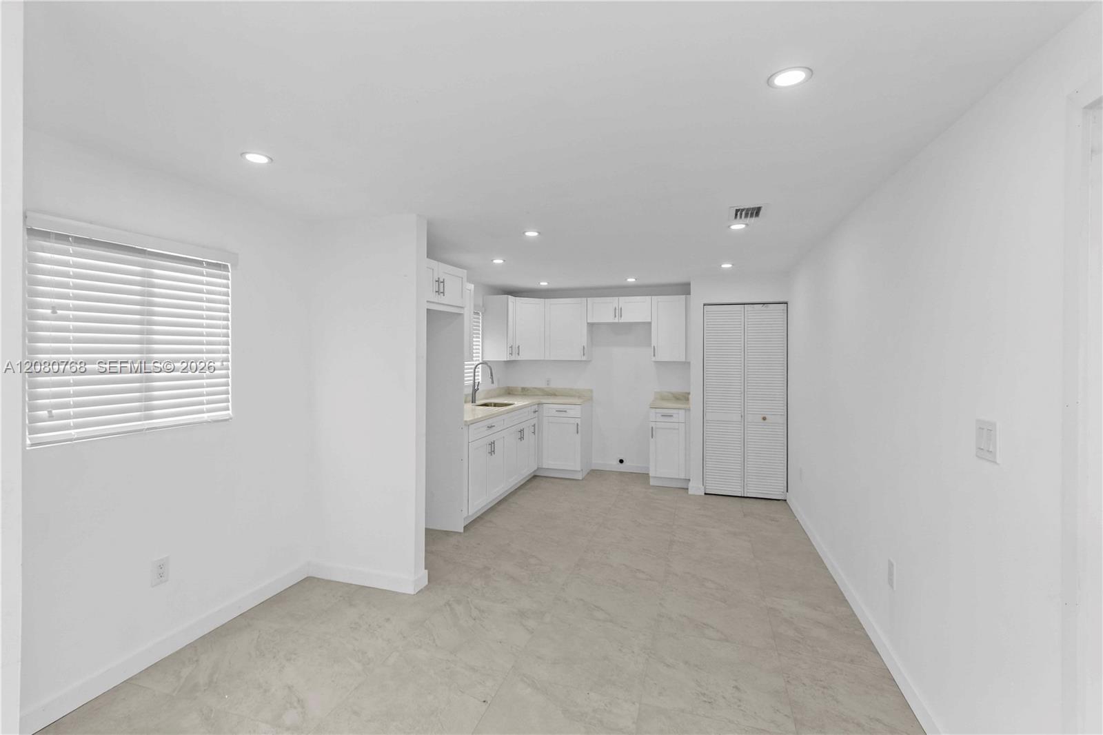 2144 NW 89th Ter — Photo 5
