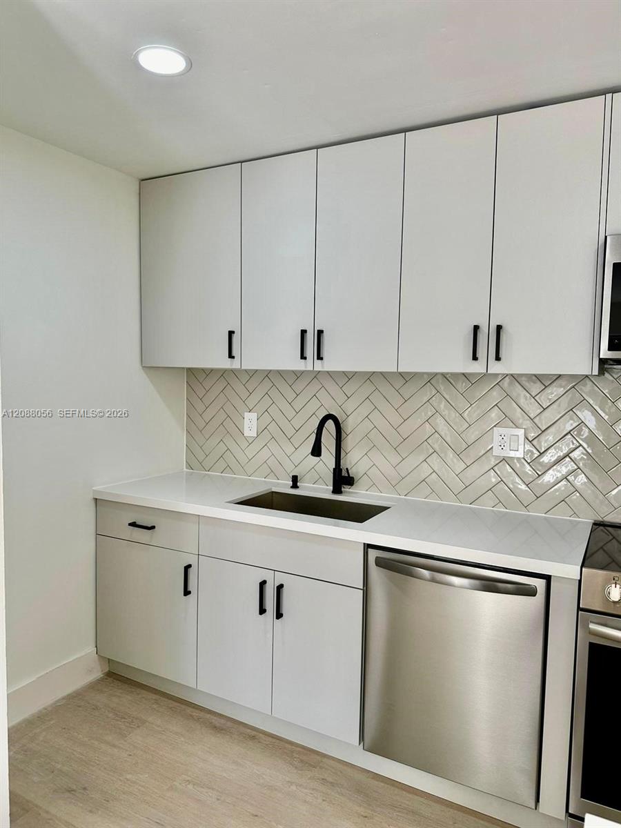 4310 NW 79th Ave # 2B — Photo 3