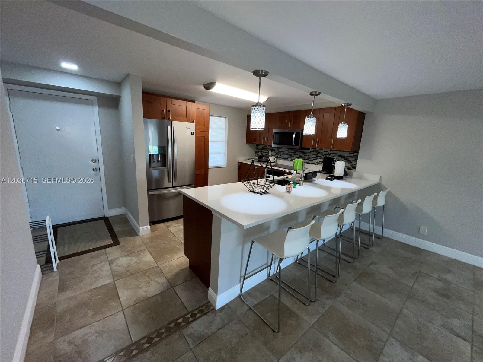 301 SE 3rd St # 204, Dania Beach FL 33004