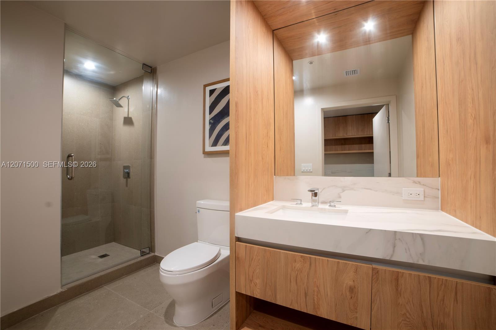11 NE 6TH # 1908 — Photo 3