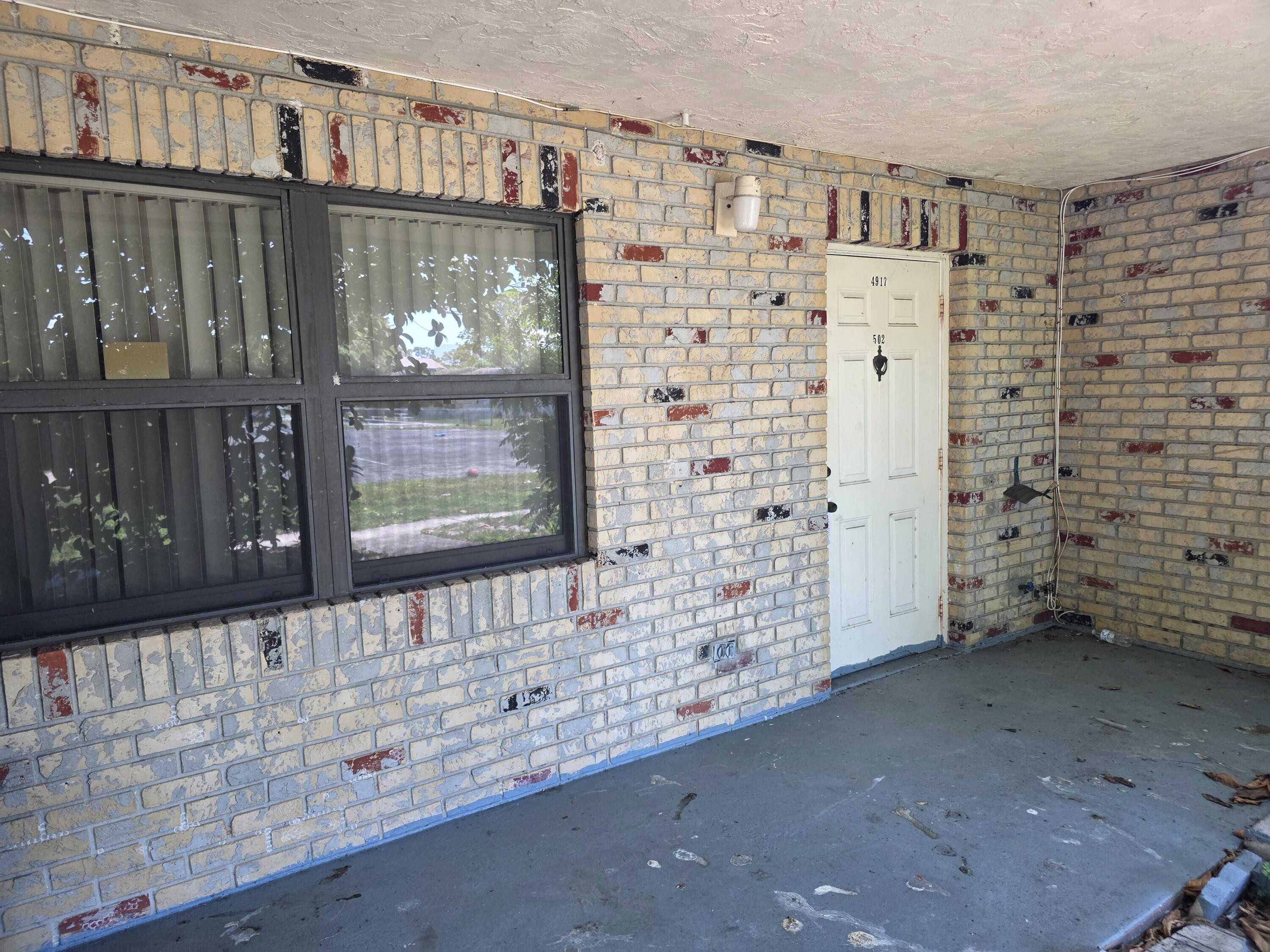 4917 Freedom Circle, Lake Worth FL 33461