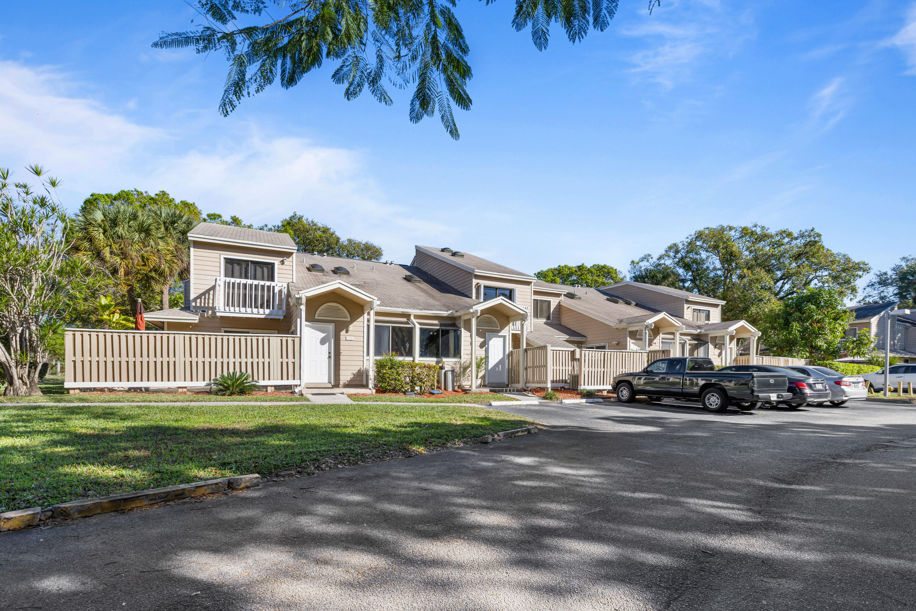 7176 Sportsmans Drive, North Lauderdale FL 33068
