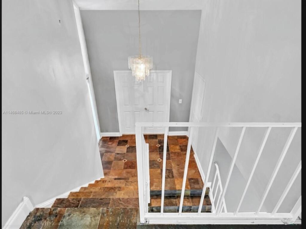 3400 Spring Bluff Place — Photo 5