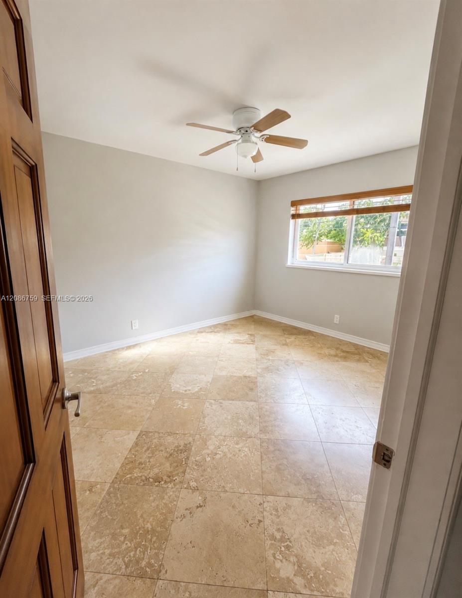 1000 SE 15th St # 205 — Photo 4