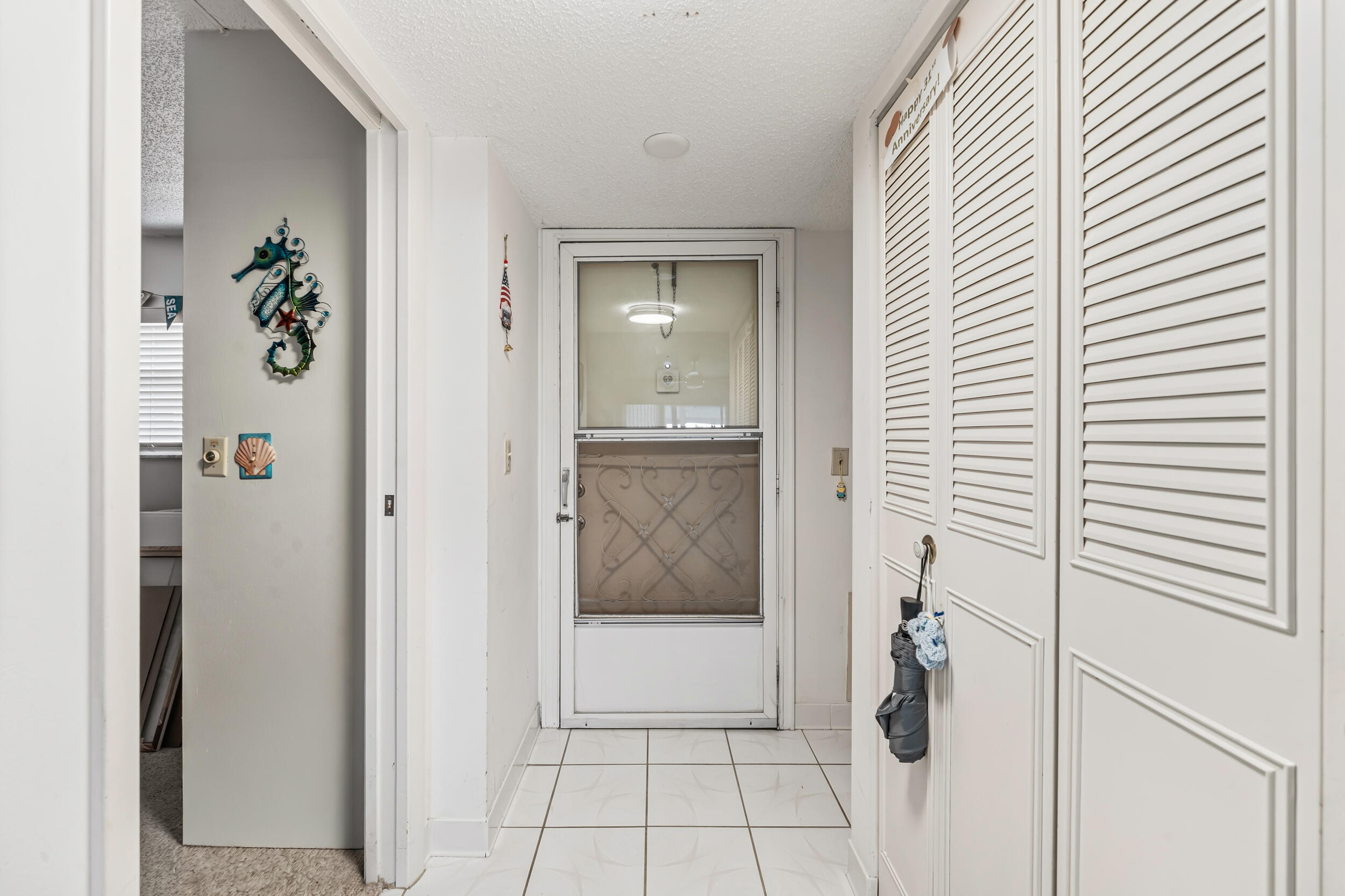 3755 Via Poinciana # 502 — Photo 2