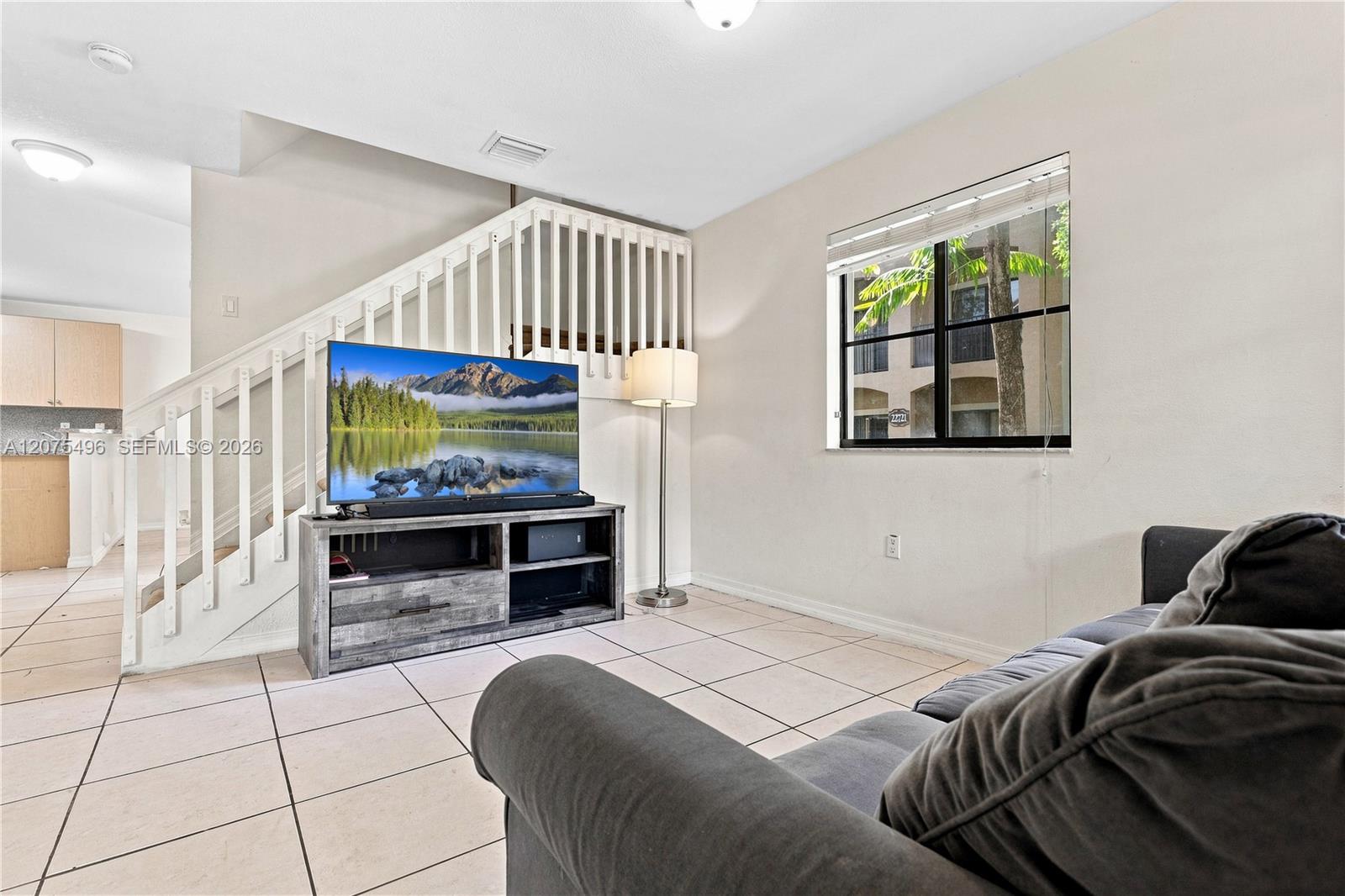 22821 SW 88th Pl # 20 — Photo 4