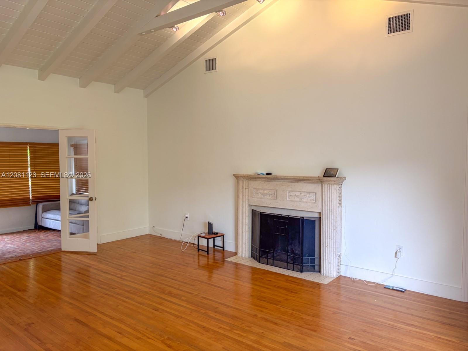 441 NE 53rd St # 0 — Photo 4