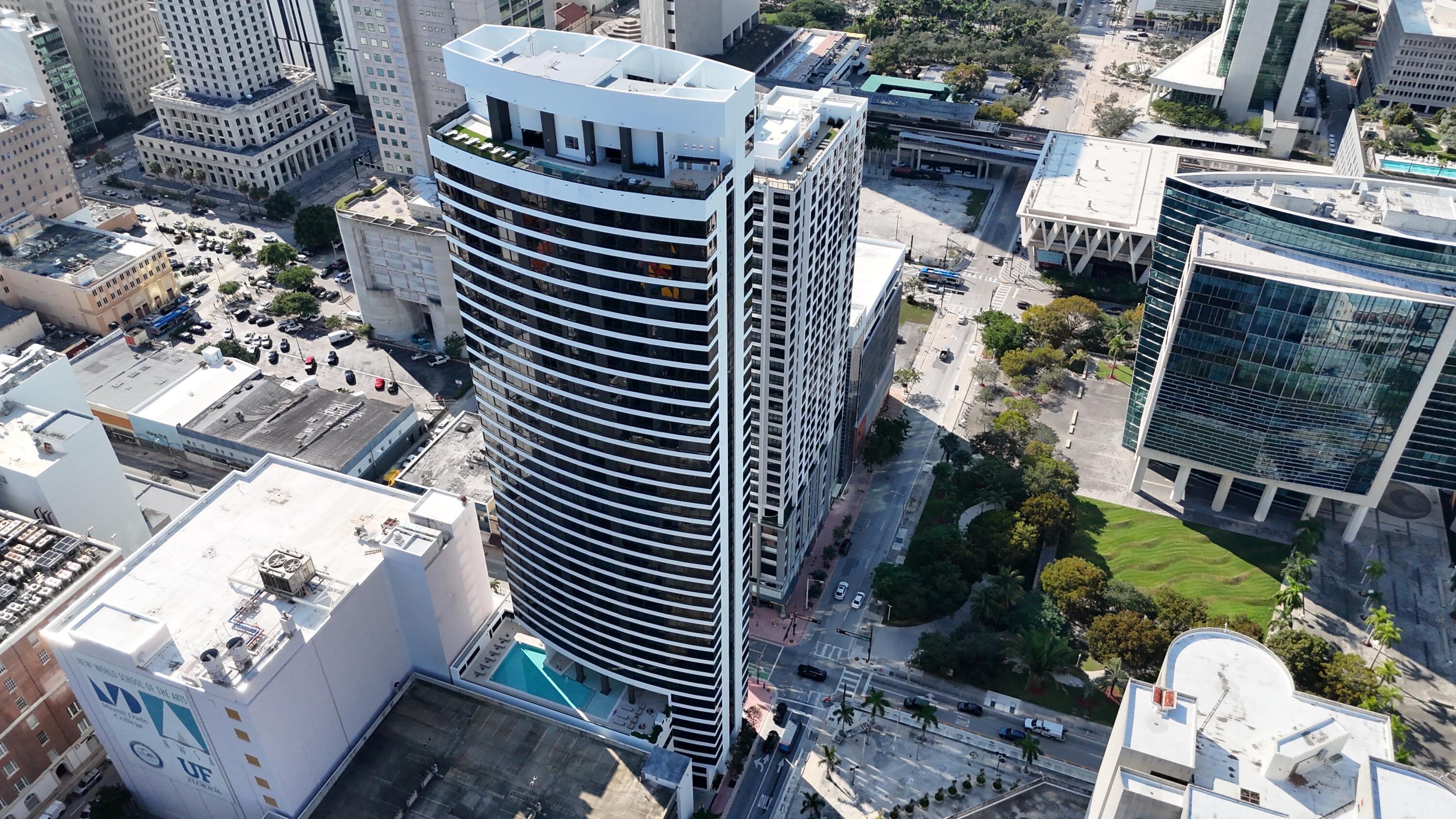 225 N MIAMI Avenue # 2207 — Photo 3