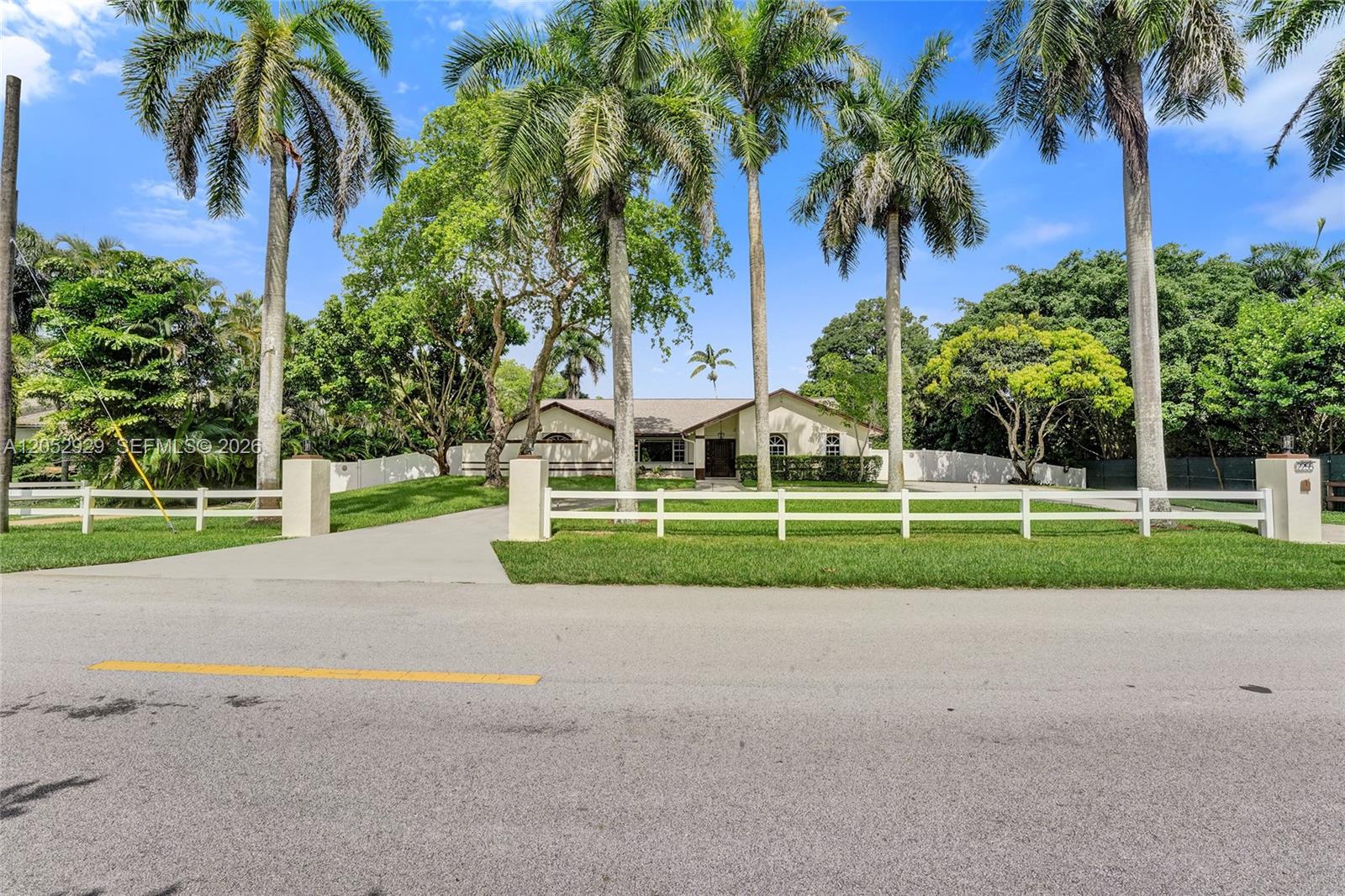 2255 SW 145th Ave, Davie FL 33325