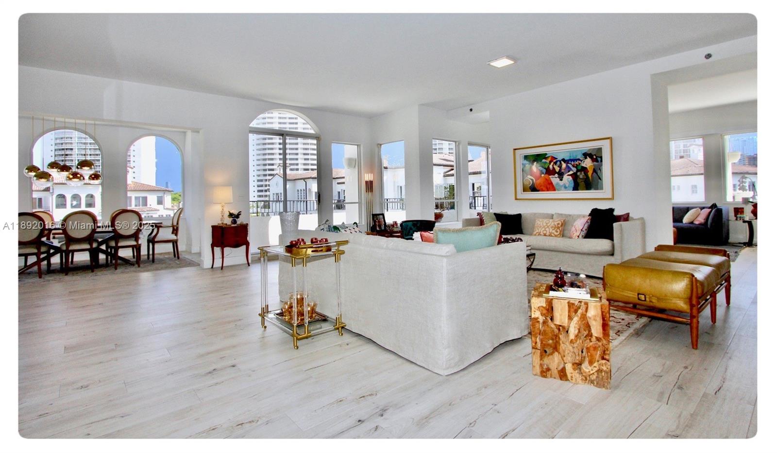 3500 Island Blvd, Aventura FL 33160