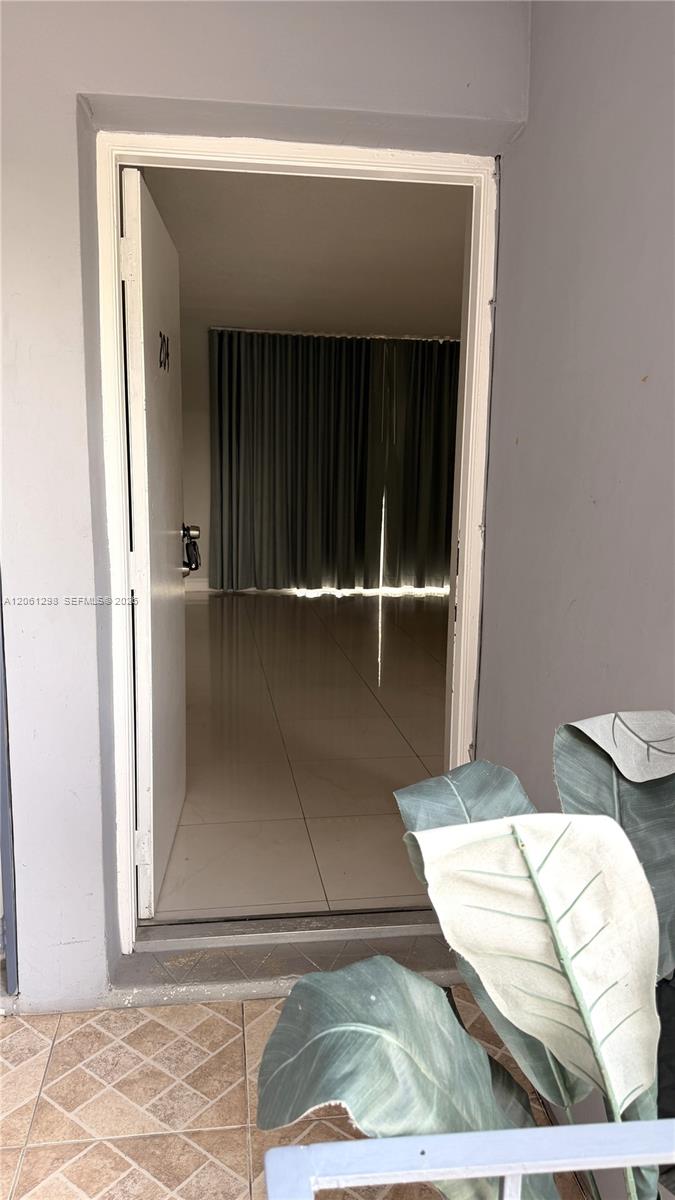 5100 W Flagler St # 204, Miami FL 33134