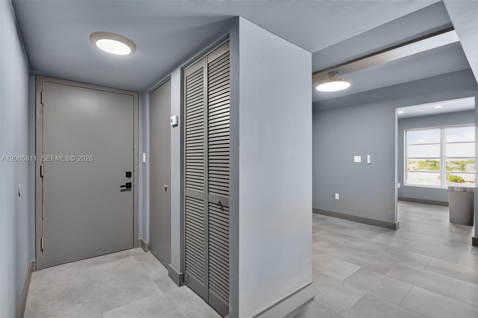4174 Inverrary Dr # 815 — Photo 3