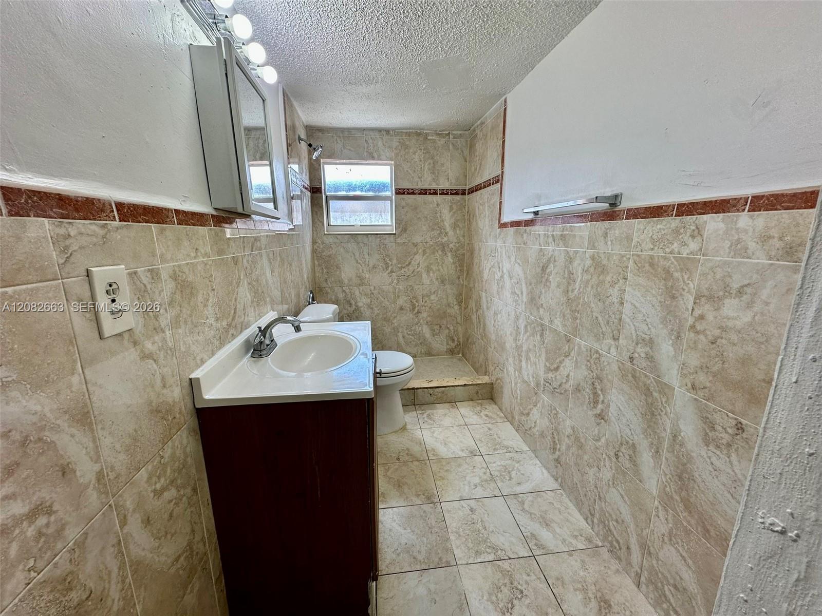 2306 NW Flagler Ter # 1 — Photo 5