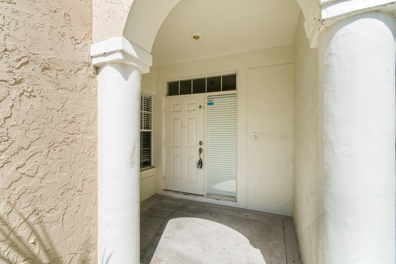 5423 Grand Park Place — Photo 4