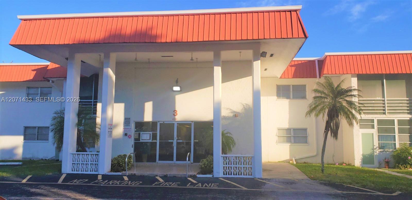 4881 NW 22nd St # B15, Lauderhill FL 33313