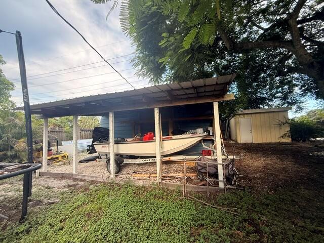 Boat Pic storage 520