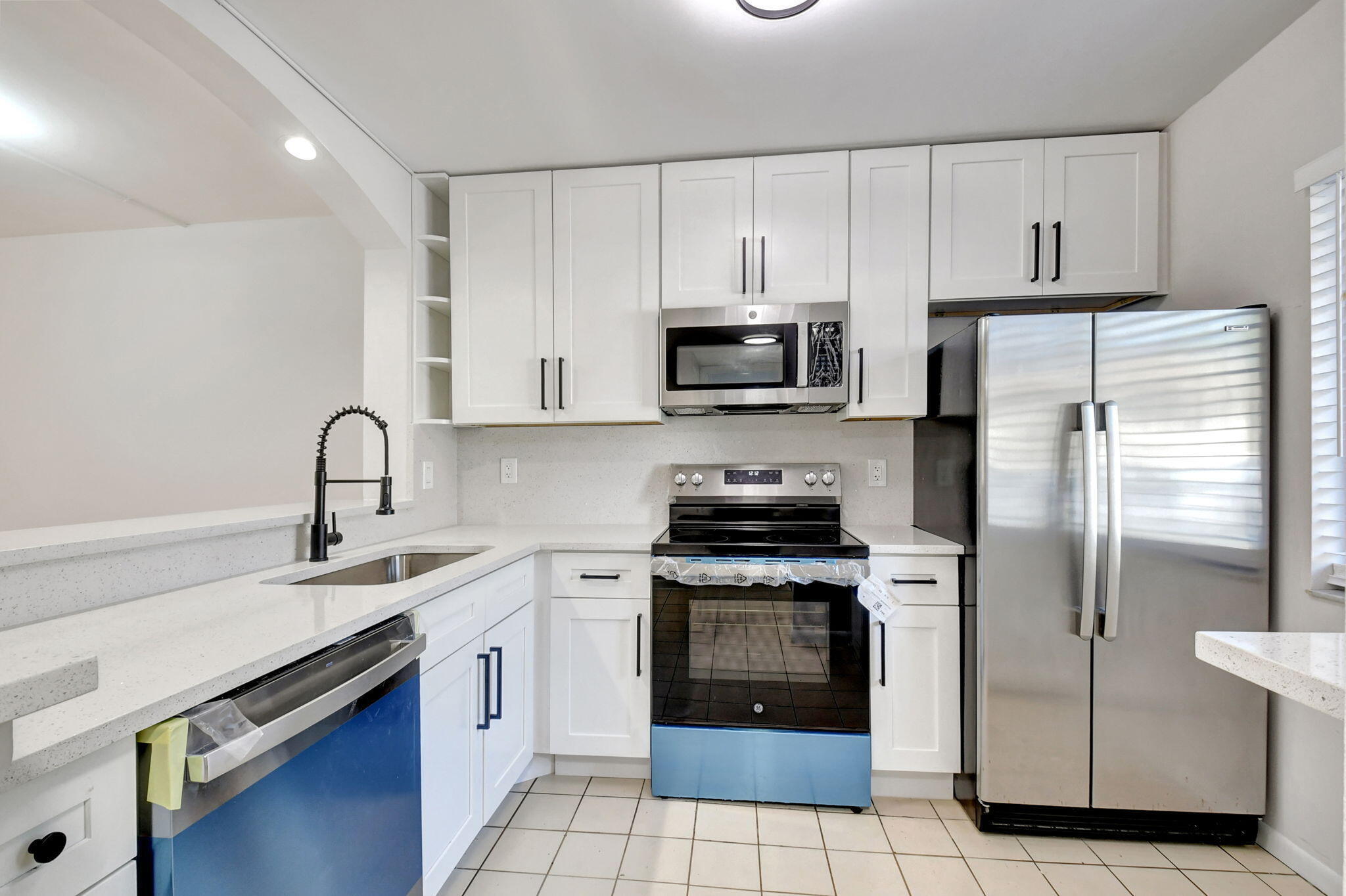 6550 SOMERSET Drive # 107 — Photo 3
