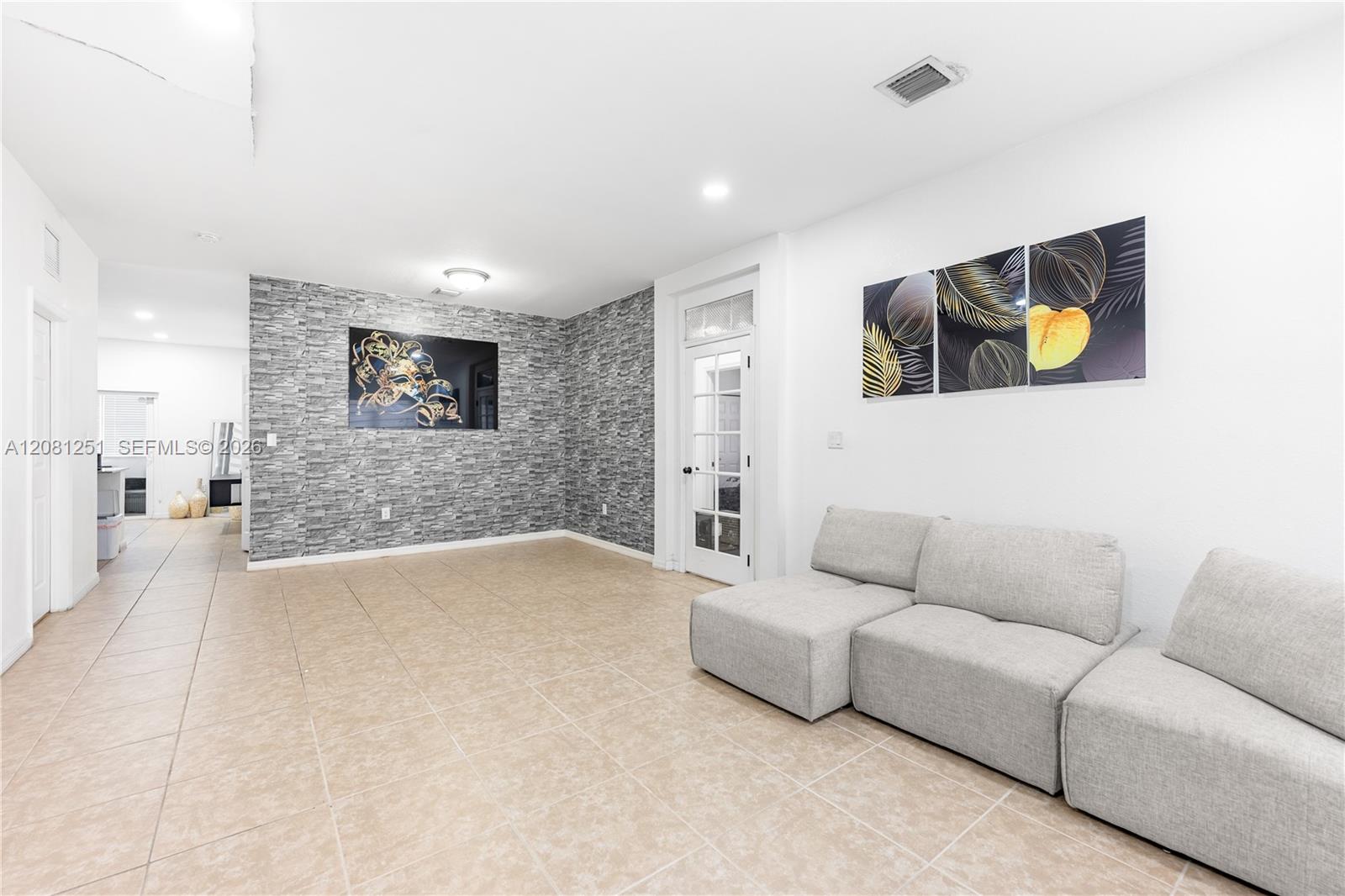 13142 SW 255th Ter — Photo 3
