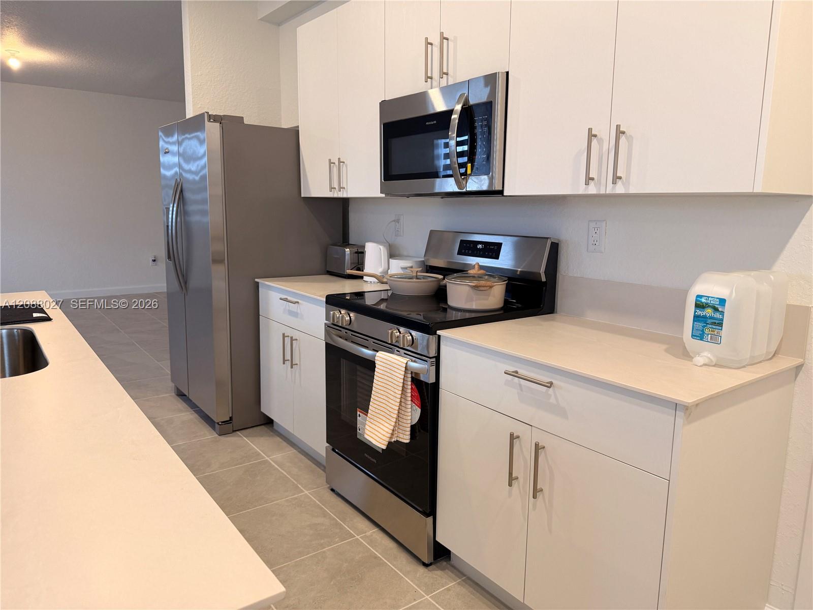2954 SE 23rd Ave # 2954 — Photo 4