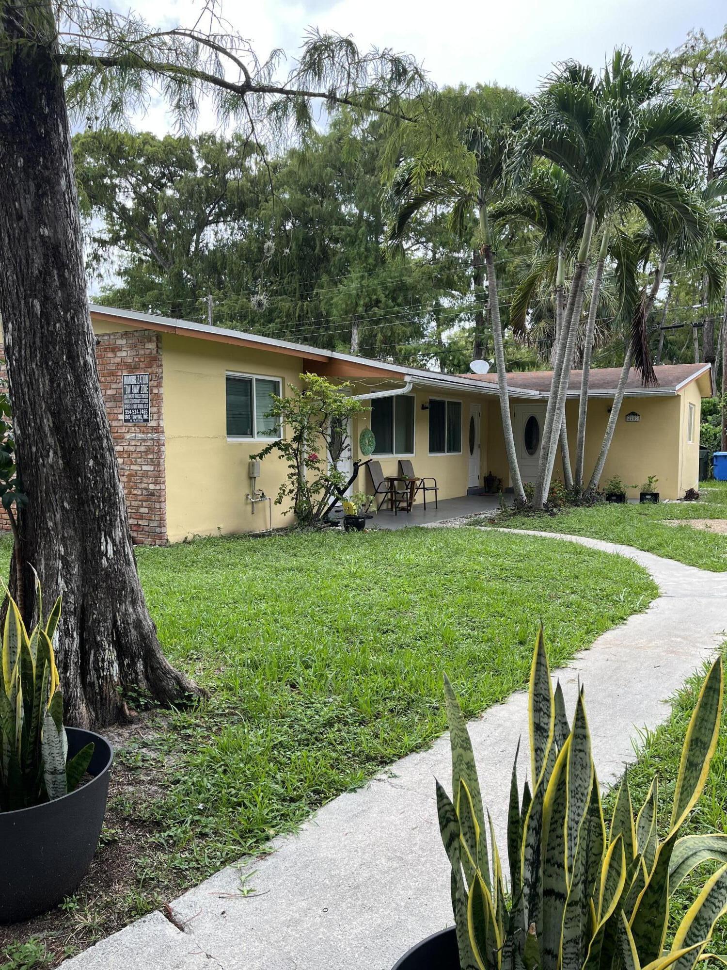 4250 NW 21st Avenue, Oakland Park FL 33309
