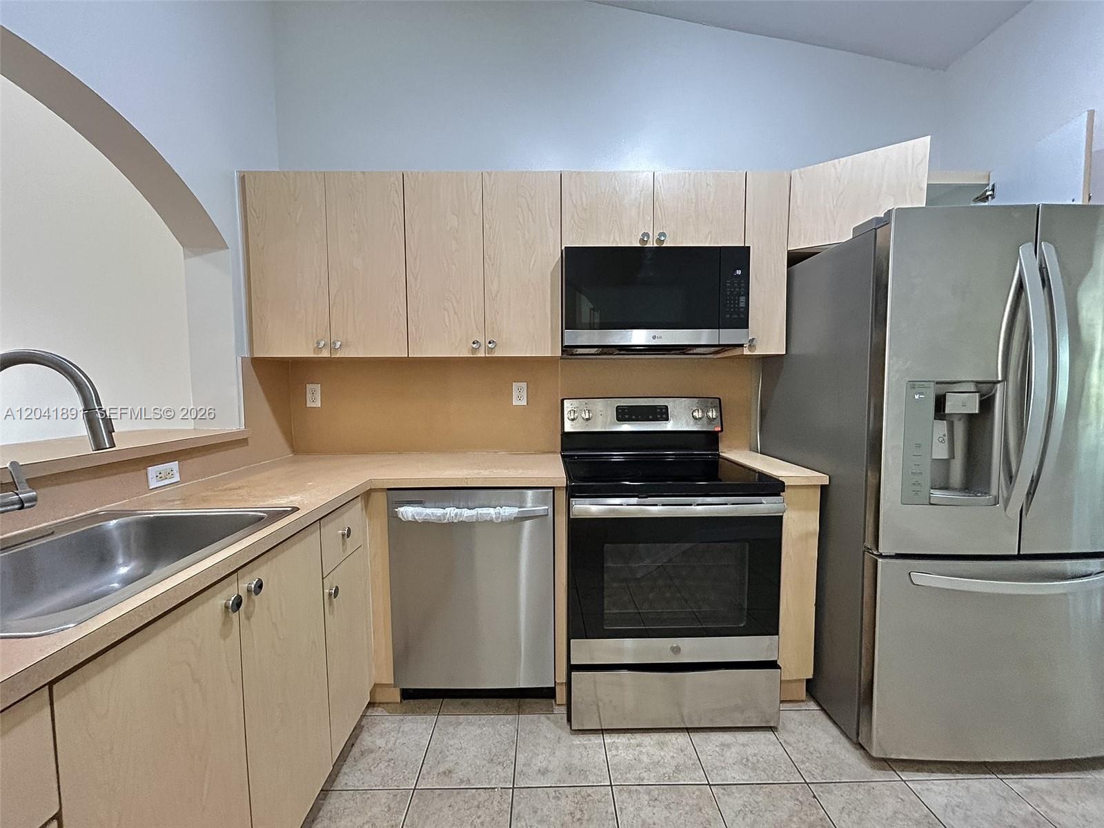 1270 SE 28th Ct # 202, Homestead FL 33035