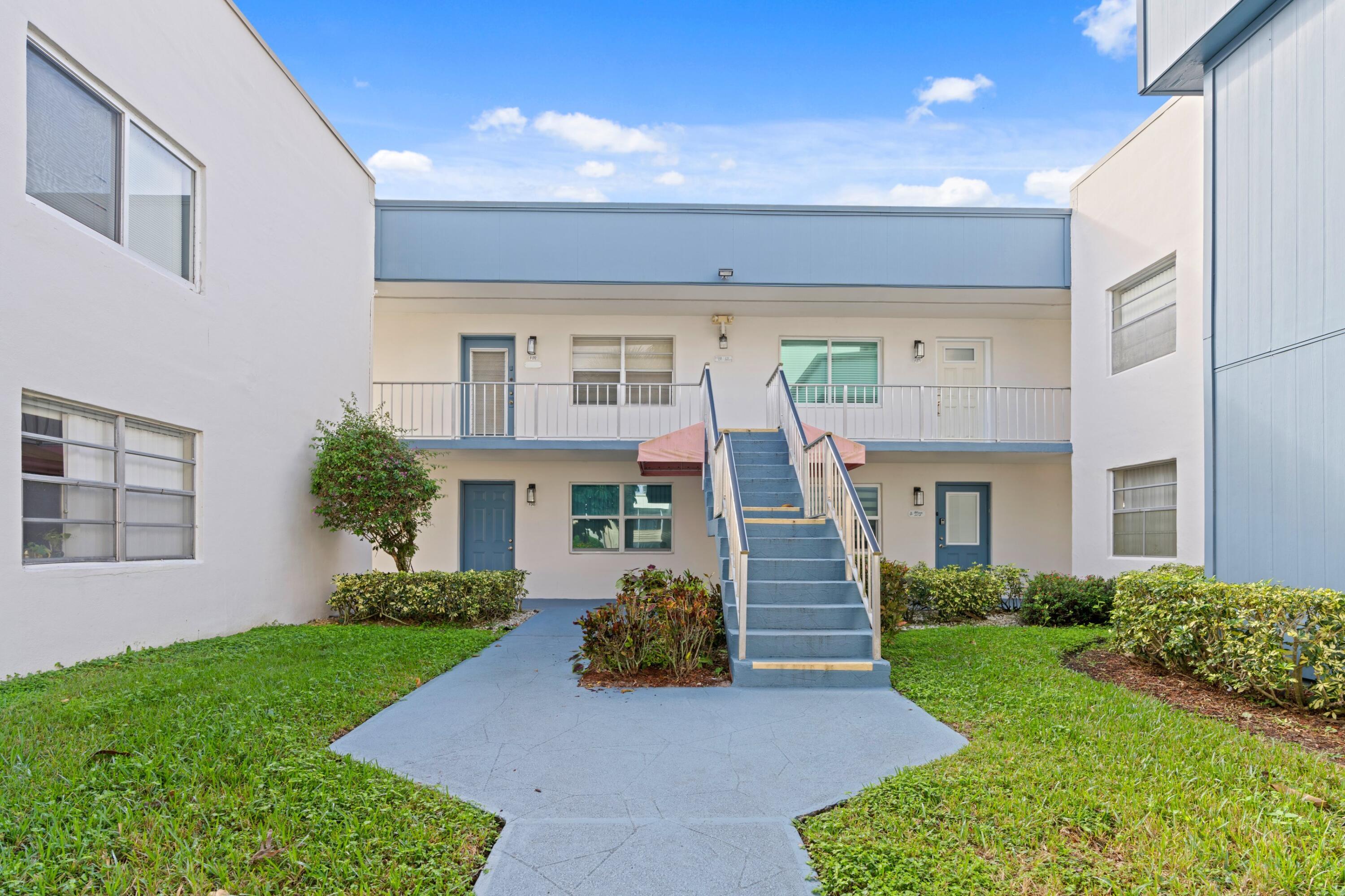 246 NORMANDY Lane # F, Delray Beach FL 33484