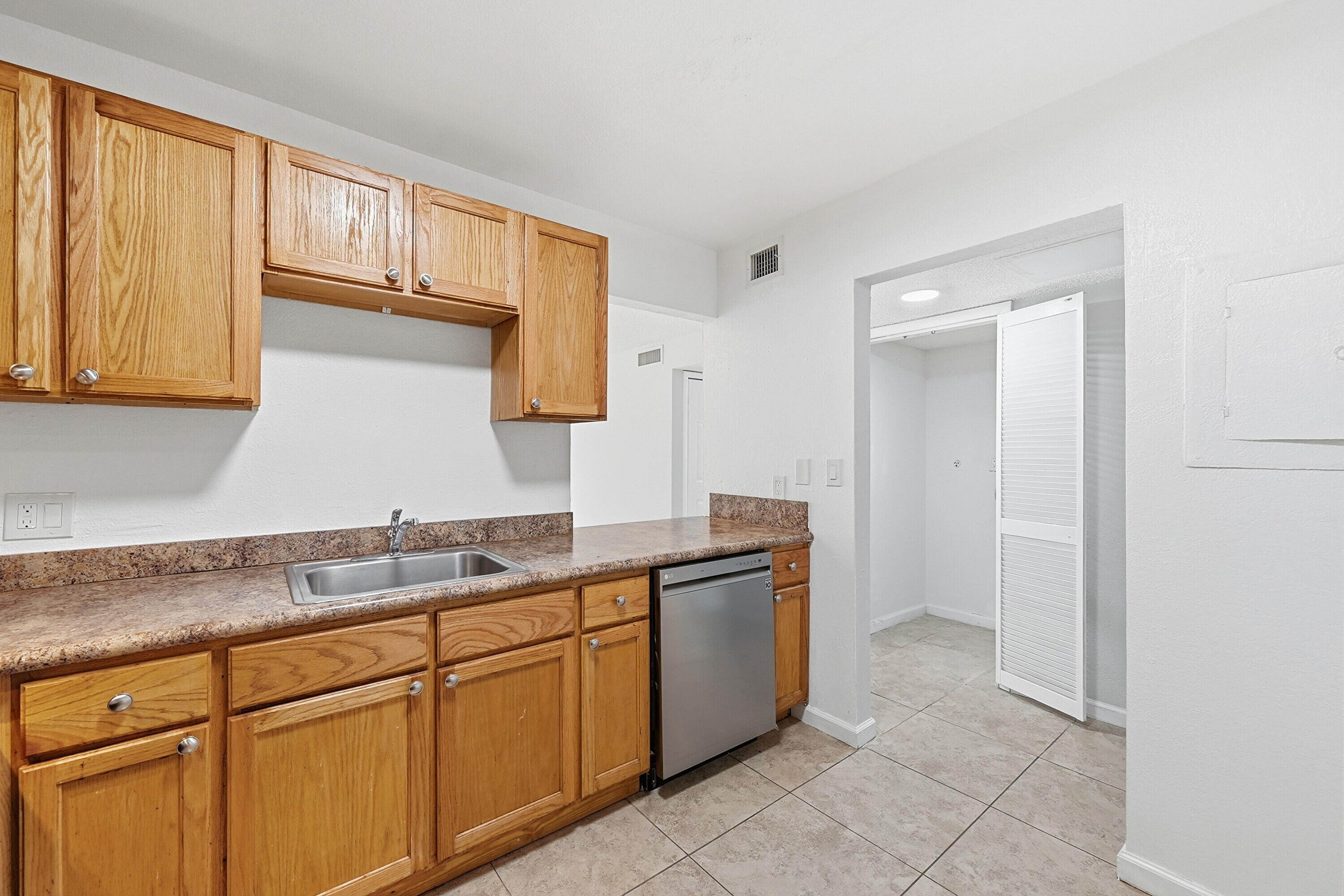 7541 NW 16th Street # 1211 — Photo 4