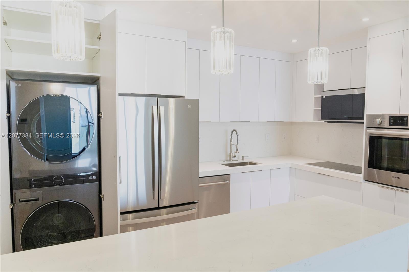 19390 Collins Ave # 24 — Photo 5