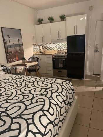 3710 Collins Ave # 208 — Photo 2
