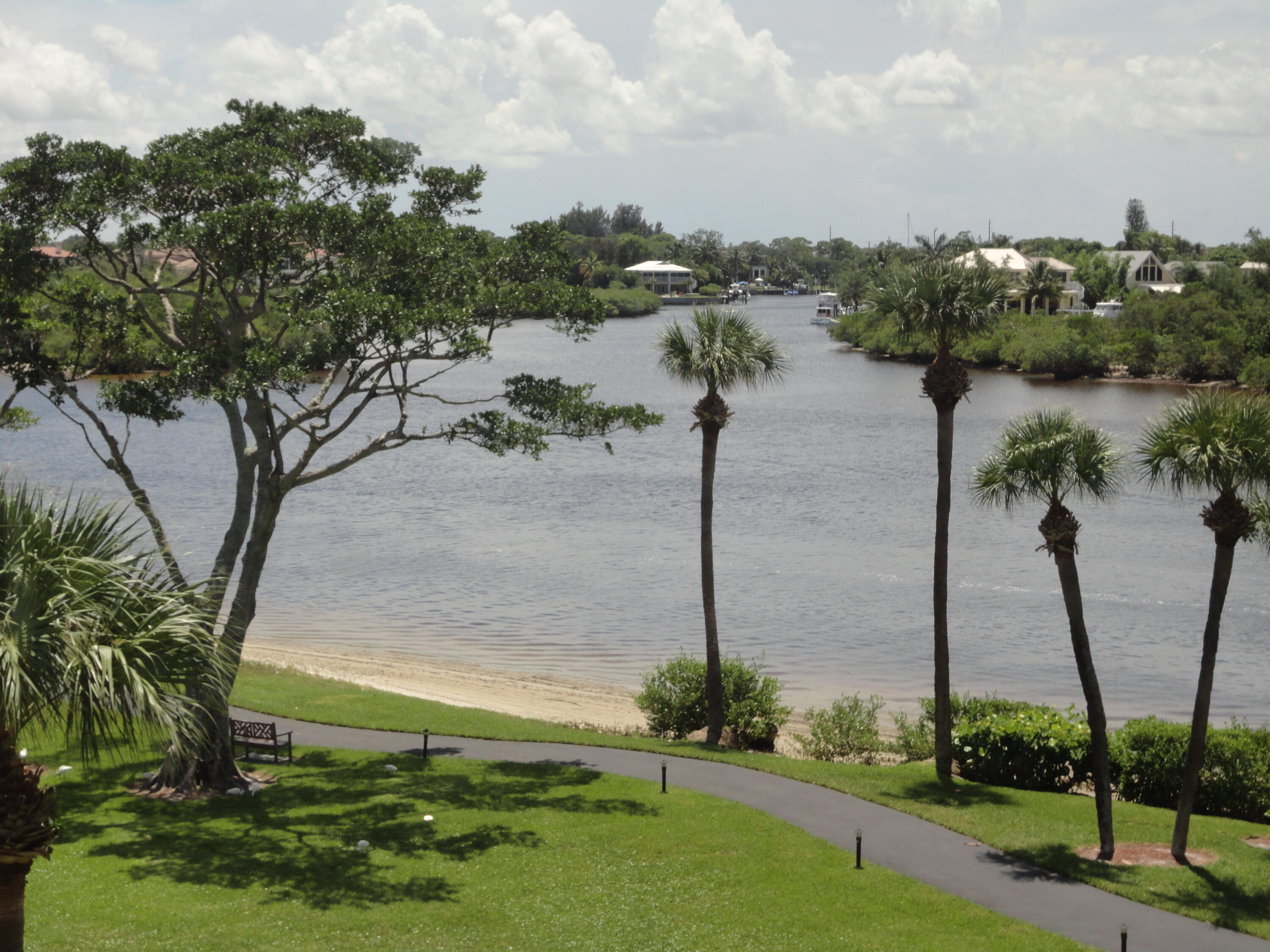 1000 N Us Highway 1 # El403, Jupiter FL 33477