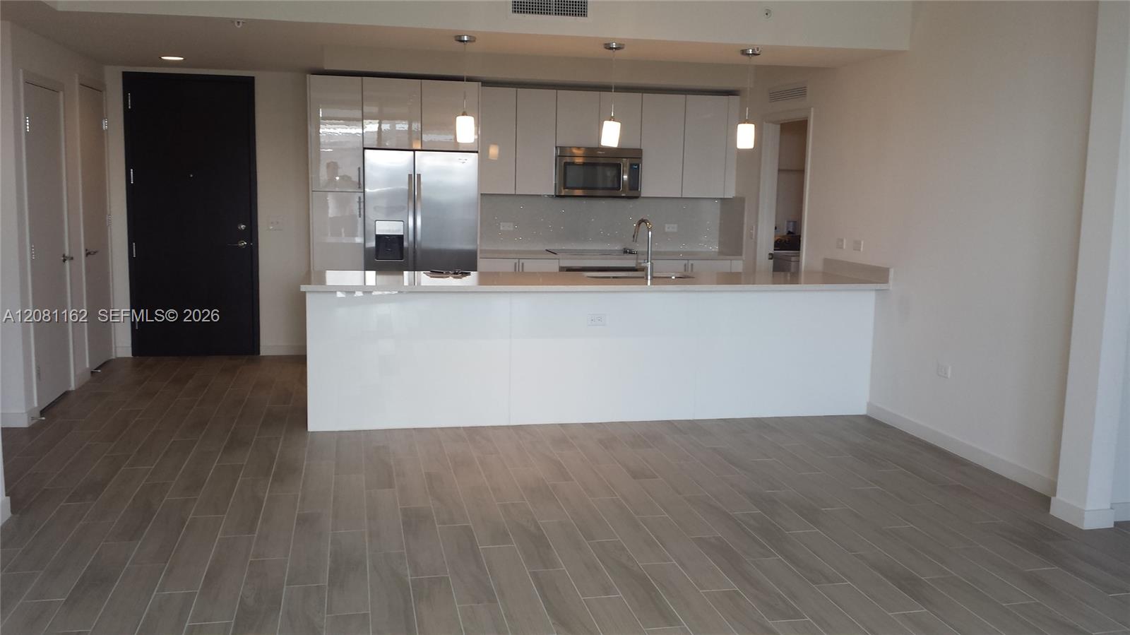 999 SW 1ST AVE # 2305 — Photo 3